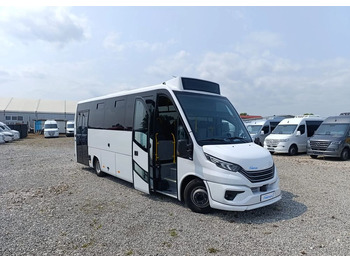 Minibús IVECO Daily