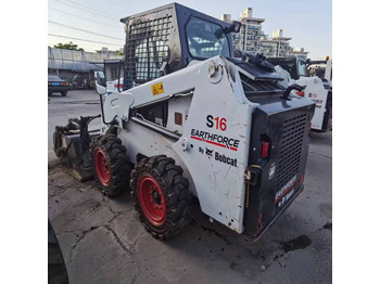 Minicargadora BOBCAT S16