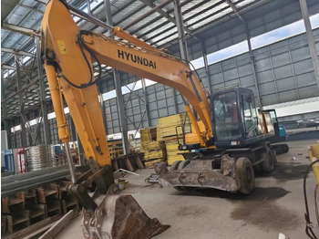 Excavadora de ruedas HYUNDAI
