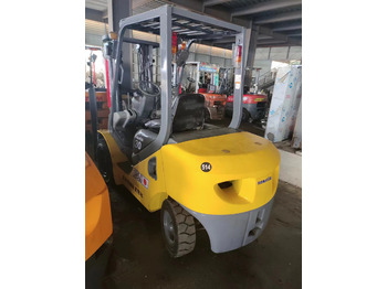 Leasing de KOMATSU FD30 KOMATSU FD30: foto 2