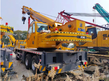 Autogrúa XCMG QY25K