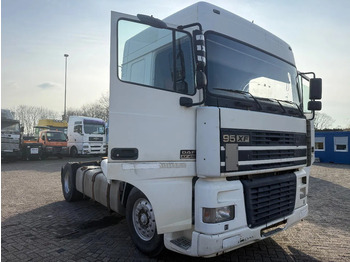 Cabeza tractora DAF XF 95 430
