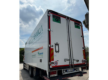 Camión frigorífico Motrice frigo DAF XF 105.460 con Sponda: foto 4
