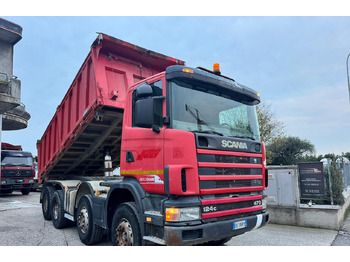 Camión volquete SCANIA R124