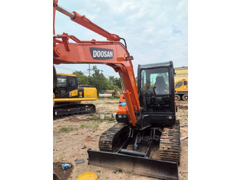 Excavadora de cadenas nuevo Doosan DX 60: foto 3
