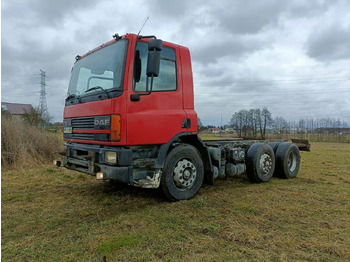 Camión chasis DAF CF 75 250