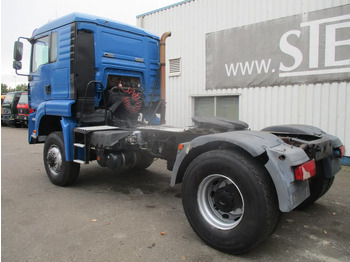 Cabeza tractora MAN TGA 18.480 /S , 4x4 , ZF Manual , Intarder , Airco: foto 5 Cabeza tractora MAN TGA 18.480 /S , 4x4 , ZF Manual , Intarder , Airco: foto 5