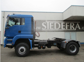 Cabeza tractora MAN TGA 18.480 /S , 4x4 , ZF Manual , Intarder , Airco: foto 2 Cabeza tractora MAN TGA 18.480 /S , 4x4 , ZF Manual , Intarder , Airco: foto 2