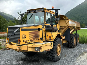 Dúmper VOLVO A25C