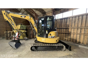 Excavadora CATERPILLAR