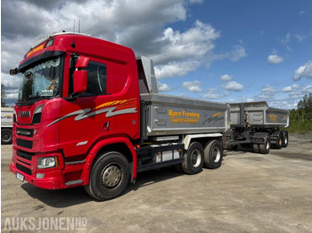 Camión volquete SCANIA R 580