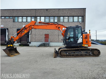 Excavadora HITACHI ZX135US-6