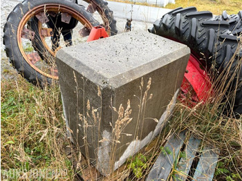 Maquinaria agrícola BETONGLODD TIL TRAKTOR / 1300KG: foto 3