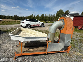 Maquinaria agrícola Bærrensker til traktor - brukt til solbær: foto 4