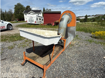 Maquinaria agrícola Bærrensker til traktor - brukt til solbær: foto 2