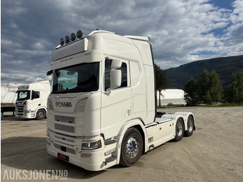 Cabeza tractora SCANIA R 580