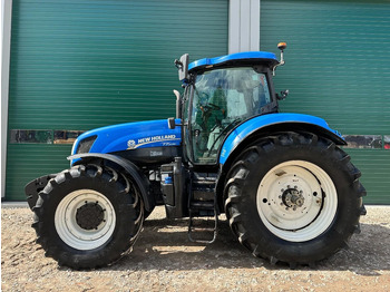 Tractor New Holland T7.235 Power Command: foto 3