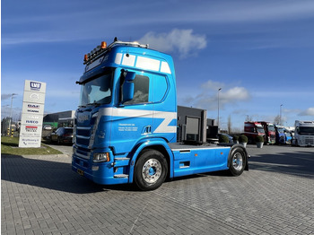 Cabeza tractora SCANIA R 450