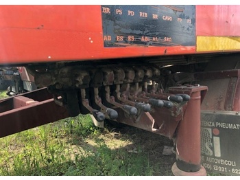 Grua de remolque autos Platforma transport masini cu troliu , rampe extensibile carlig: foto 2 Grua de remolque autos Platforma transport masini cu troliu , rampe extensibile carlig: foto 2