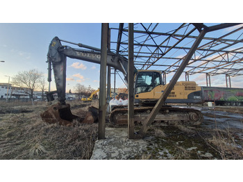 Excavadora de cadenas VOLVO EC360CL