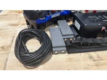 Maquinaria de construcción Proportional Valve Cetop valve 6 functions 16GPM 60 l/min + Scanreco G2B Radio Remote and manual operation: foto 3 Maquinaria de construcción Proportional Valve Cetop valve 6 functions 16GPM 60 l/min + Scanreco G2B Radio Remote and manual operation: foto 3