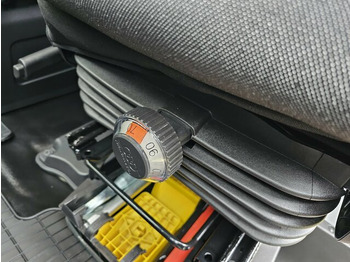 Furgón, Furgoneta combi IVECO Daily 35S18HA8V DOKA Hi-Matic 12m³ L2H2 7 Sitze...: foto 3