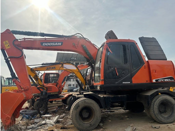 Excavadora de ruedas Doosan DH 150 W-7: foto 5