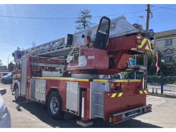 Camión de bomberos MAN L 2000 MAN 15,280 Straż pożarna drabina Strażacka zwyżka 32m Metz Model 20: foto 3 Camión de bomberos MAN L 2000 MAN 15,280 Straż pożarna drabina Strażacka zwyżka 32m Metz Model 20: foto 3