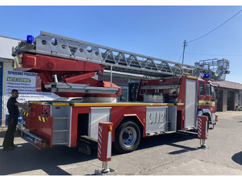 Camión de bomberos MAN L 2000 MAN 15,280 Straż pożarna drabina Strażacka zwyżka 32m Metz Model 20: foto 5 Camión de bomberos MAN L 2000 MAN 15,280 Straż pożarna drabina Strażacka zwyżka 32m Metz Model 20: foto 5