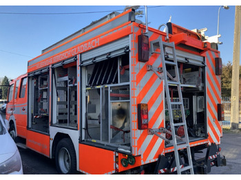 Camión de bomberos MERCEDES-BENZ Atego