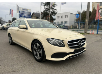 Coche MERCEDES-BENZ