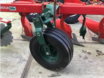 Arado Vogel & Noot 6 schaar wentelploeg: foto 5 Arado Vogel & Noot 6 schaar wentelploeg: foto 5