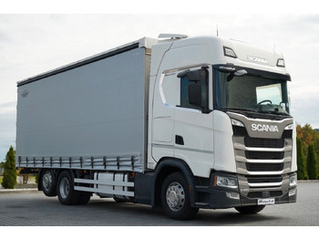 Camión lona SCANIA S 450