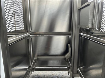 Maquinaria de alimentación Syspal Totebin hoist: foto 4