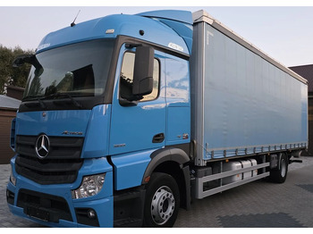 Camión lona MERCEDES-BENZ Actros