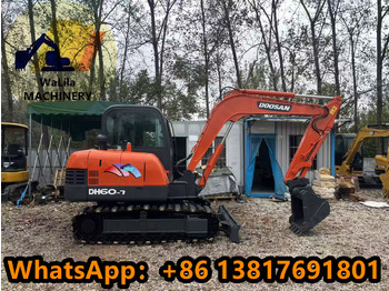 Miniexcavadora DOOSAN DH60