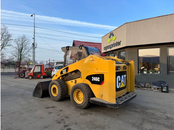 Minicargadora CAT 246 C: foto 2 Minicargadora CAT 246 C: foto 2