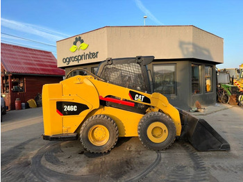 Minicargadora CAT 246 C: foto 4 Minicargadora CAT 246 C: foto 4