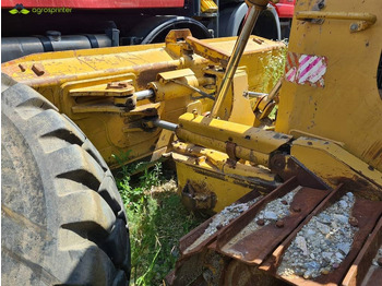 Bulldozer CAT D 6 R XL: foto 3 Bulldozer CAT D 6 R XL: foto 3