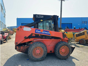 Minicargadora Fiat-Hitachi SL55B: foto 5 Minicargadora Fiat-Hitachi SL55B: foto 5