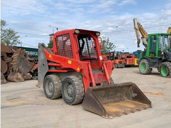 Minicargadora Gehl SL3840SX: foto 4
