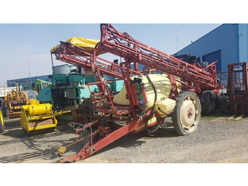 Pulverizador arrastrado HARDI