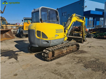 Miniexcavadora Neuson 6003: foto 4