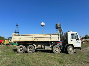 Camión volquete Volvo FL 10: foto 5