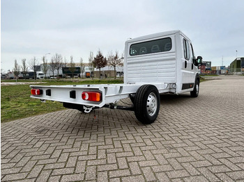 Furgoneta, Furgoneta combi nuevo Peugeot Boxer L3H2 - 2.0D Blue - 160 HP - 7 SEATS - NEW - 8 UNITS: foto 5 Furgoneta, Furgoneta combi nuevo Peugeot Boxer L3H2 - 2.0D Blue - 160 HP - 7 SEATS - NEW - 8 UNITS: foto 5