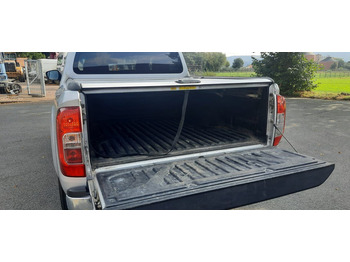 Pick-up Nissan Navara NP300 N-Connecta Double Cab 4x4: foto 5