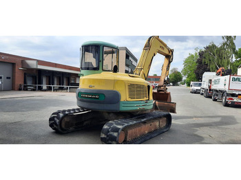 Miniexcavadora Yanmar Vio 70: foto 2