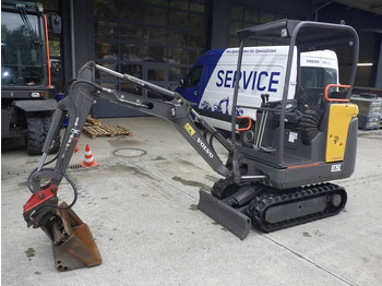 Miniexcavadora VOLVO