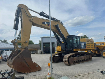 Excavadora de cadenas CATERPILLAR 390