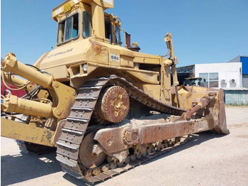 Bulldozer CATERPILLAR D9